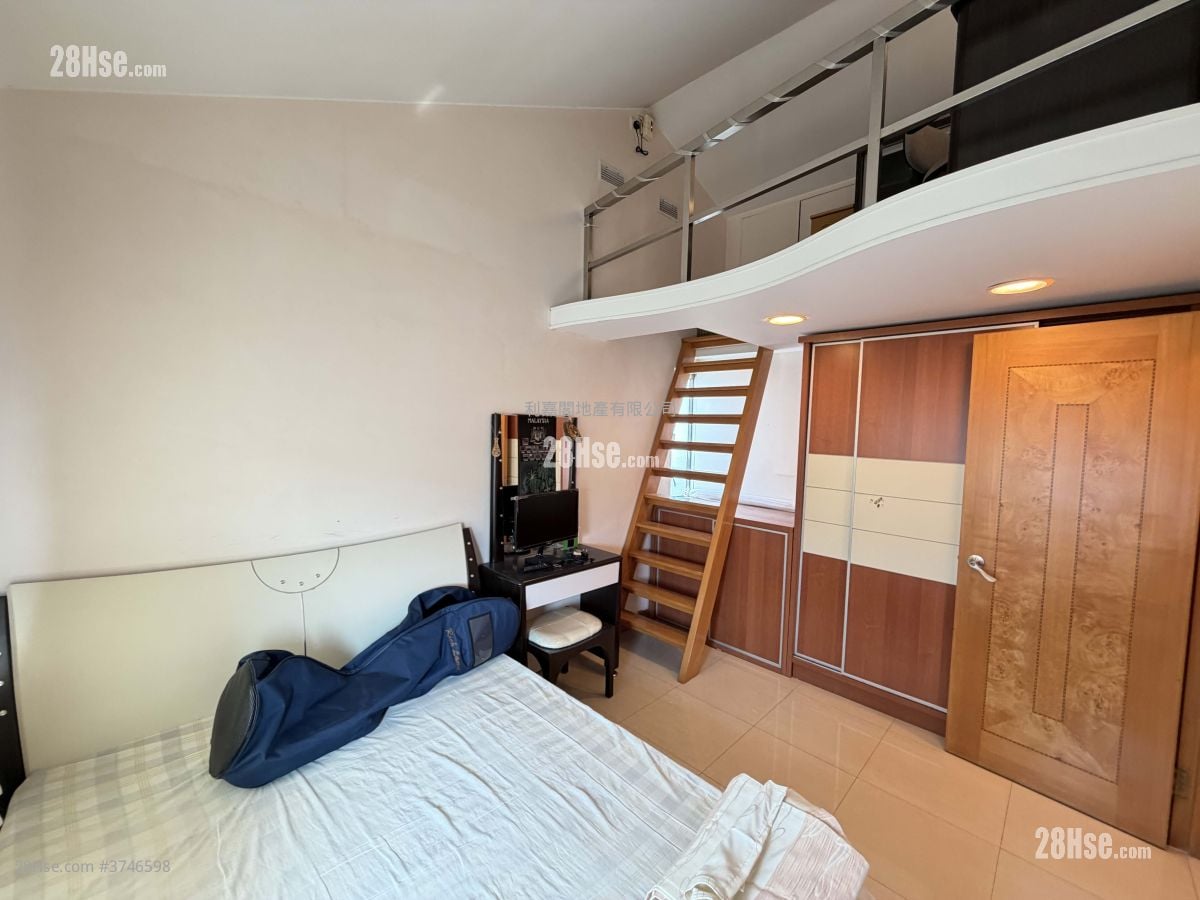 锦绣花园 售盘 3 房 950 平方尺