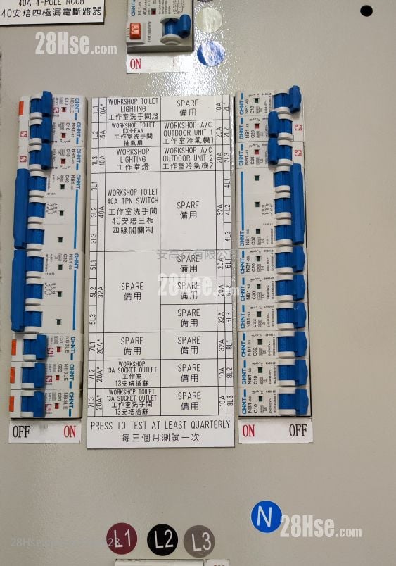 W MEGA 租盘 开放式间隔 , 1 厕所