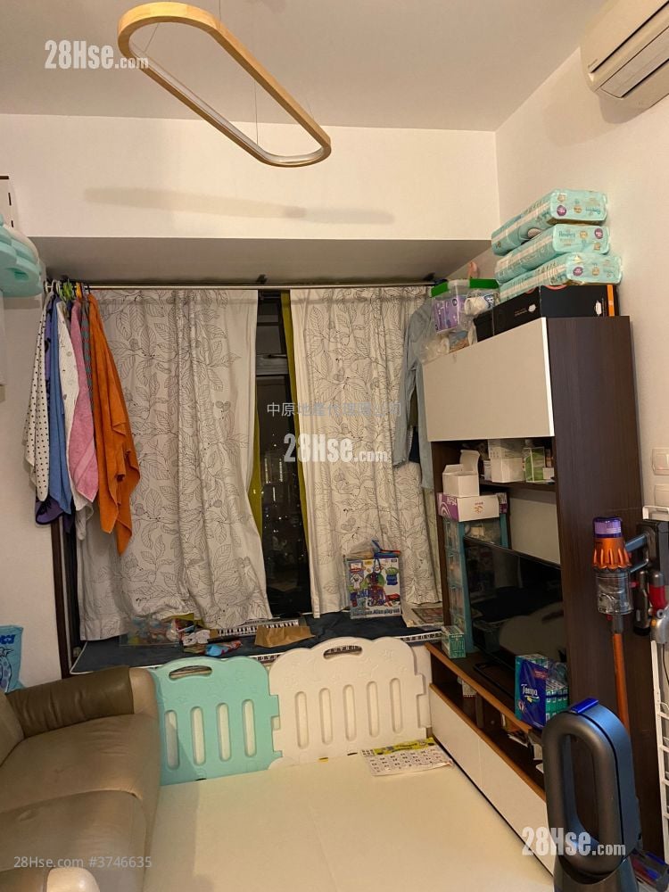 H Cube Sell 2 Bedrooms , 1 Bathroom 395 ft²