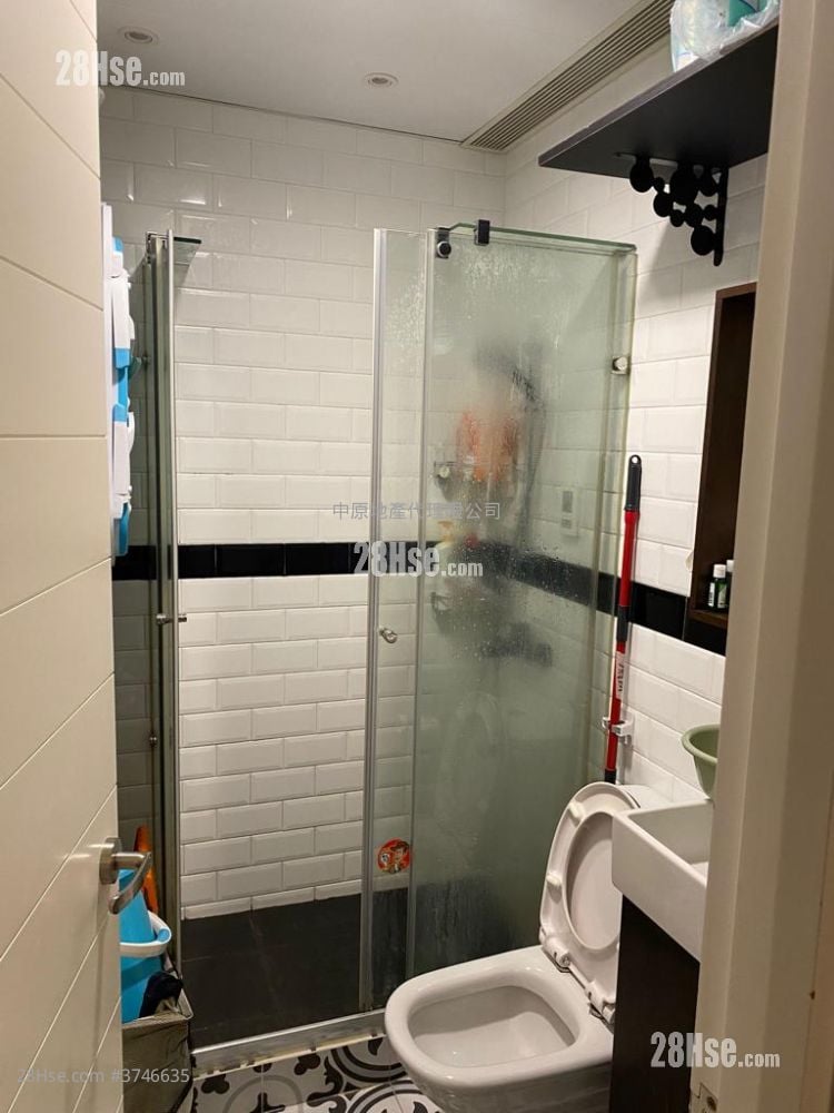 H Cube Sell 2 Bedrooms , 1 Bathroom 395 ft²