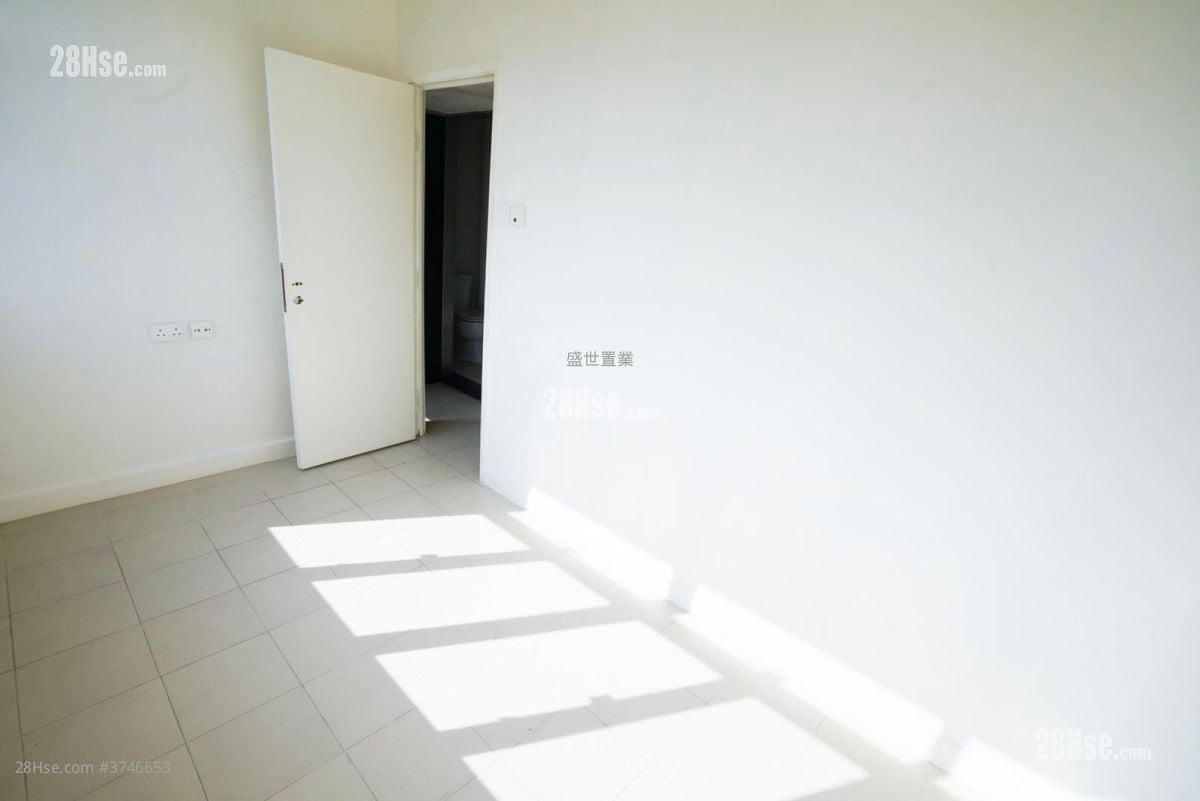 美城苑 售盤 3 房 , 1 浴室 490 平方呎