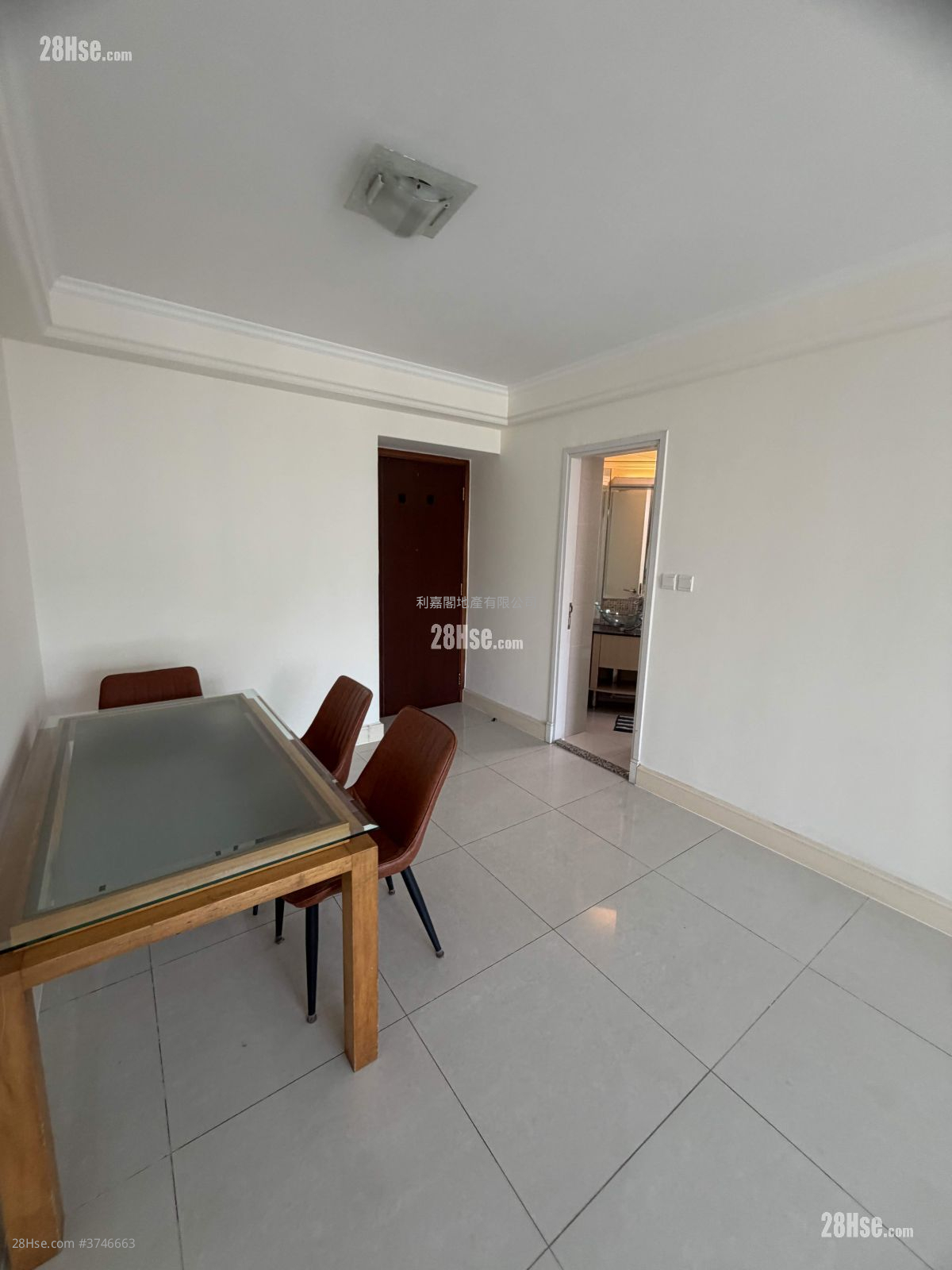 映湾园 售盘 3 房 749 平方尺