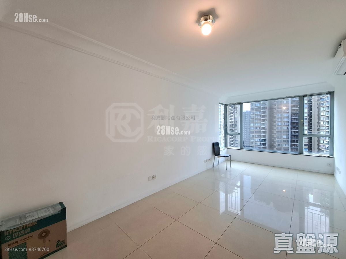 Caribbean Coast Sell 3 Bedrooms 710 ft²