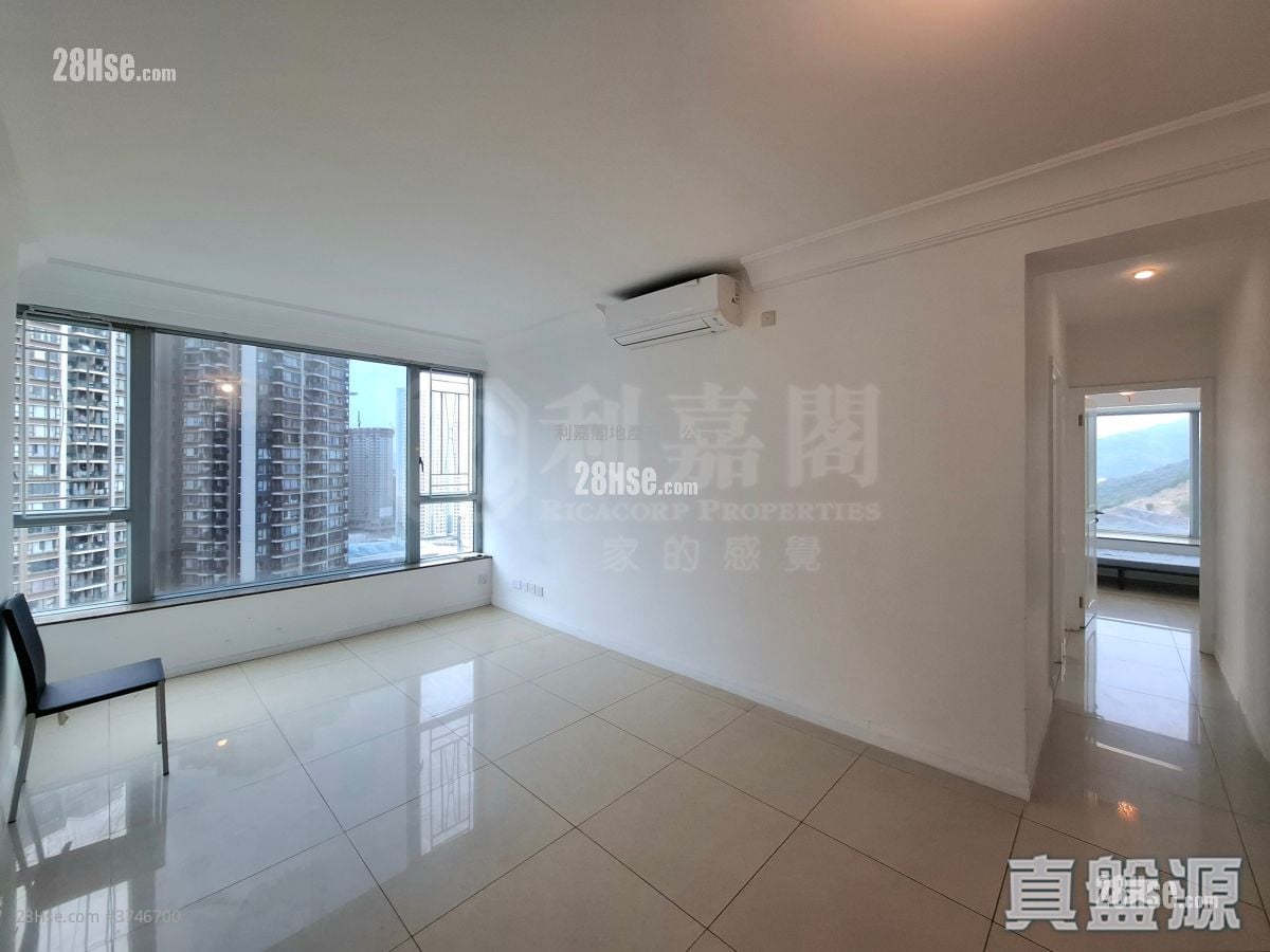 Caribbean Coast Sell 3 Bedrooms 710 ft²