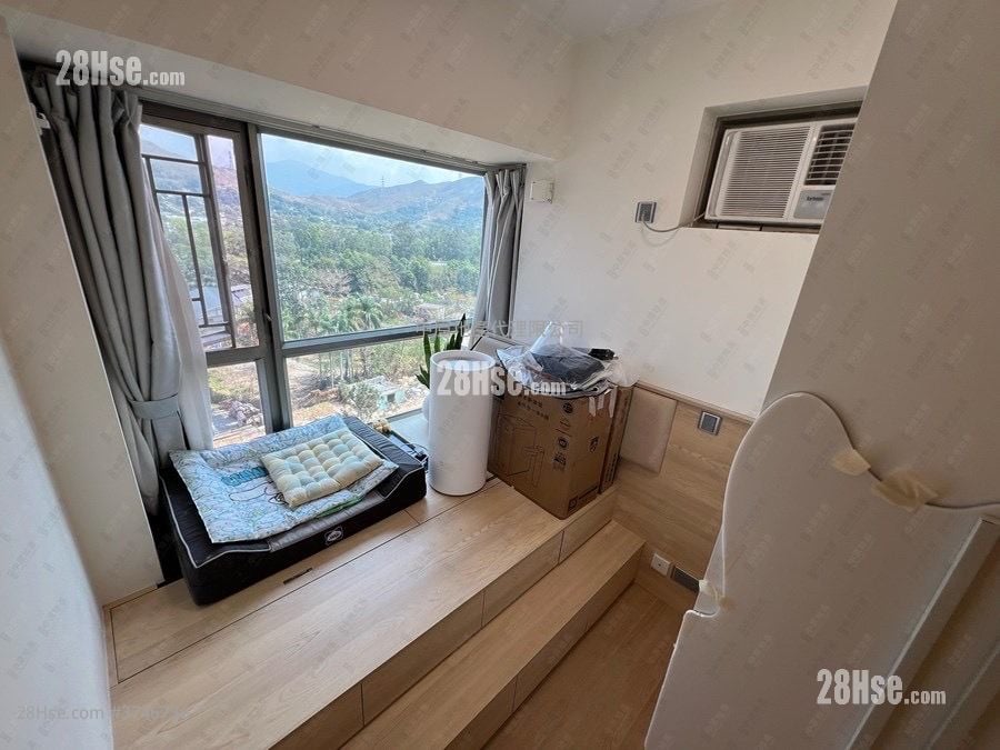 Yoho Town Sell 2 Bedrooms , 1 Bathroom 393 ft²