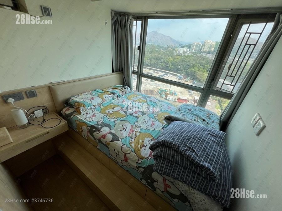 Yoho Town Sell 2 Bedrooms , 1 Bathroom 393 ft²