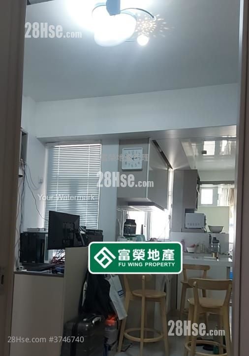 Wang Tak House Sell 2 Bedrooms , 1 Bathroom 312 ft²