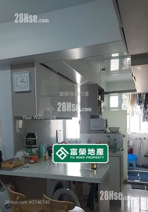 Wang Tak House Sell 2 Bedrooms , 1 Bathroom 312 ft²