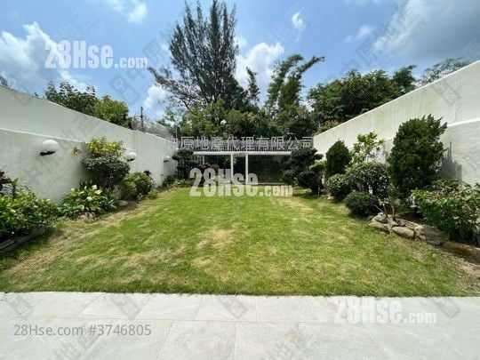 Greenwood Terrace Sell 3 Bedrooms 1,692 ft²