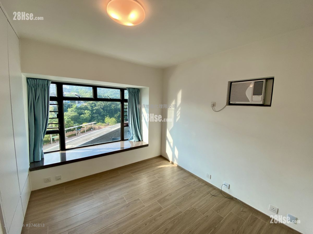 駿景園 售盤 3 房 958 平方呎