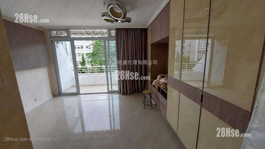 沙田渣甸山花园 售盘 4 房 1,742 平方尺