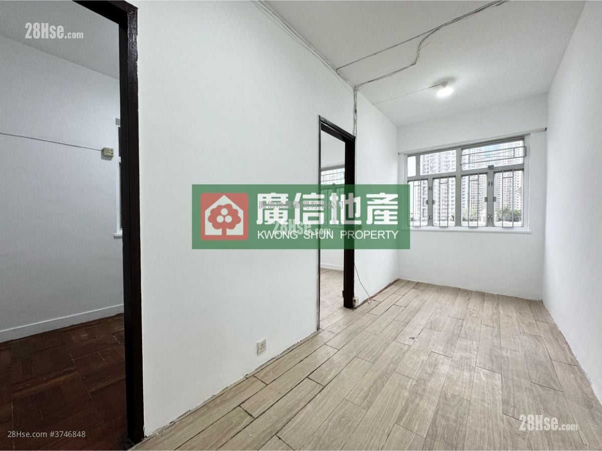 顺景大厦 售盘 2 房 , 1 浴室 345 平方尺