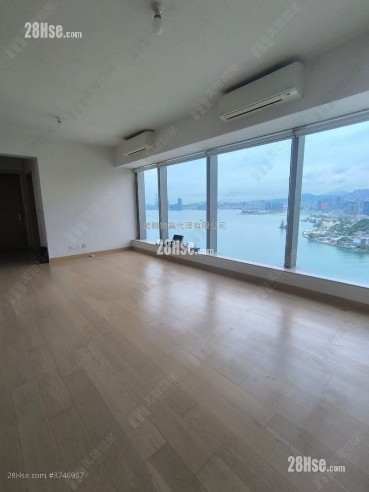 Peninsula East Sell 4 Bedrooms , 3 Bathrooms 999 ft²