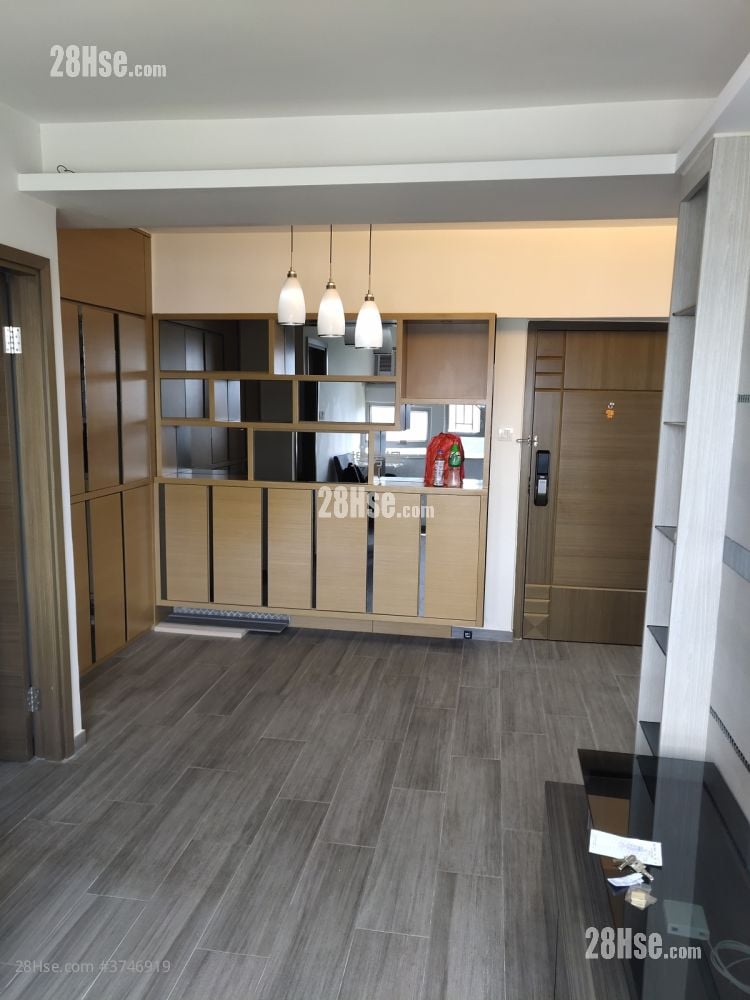 Hong Sing Garden Rental 2 Bedrooms , 1 Bathroom 450 ft²