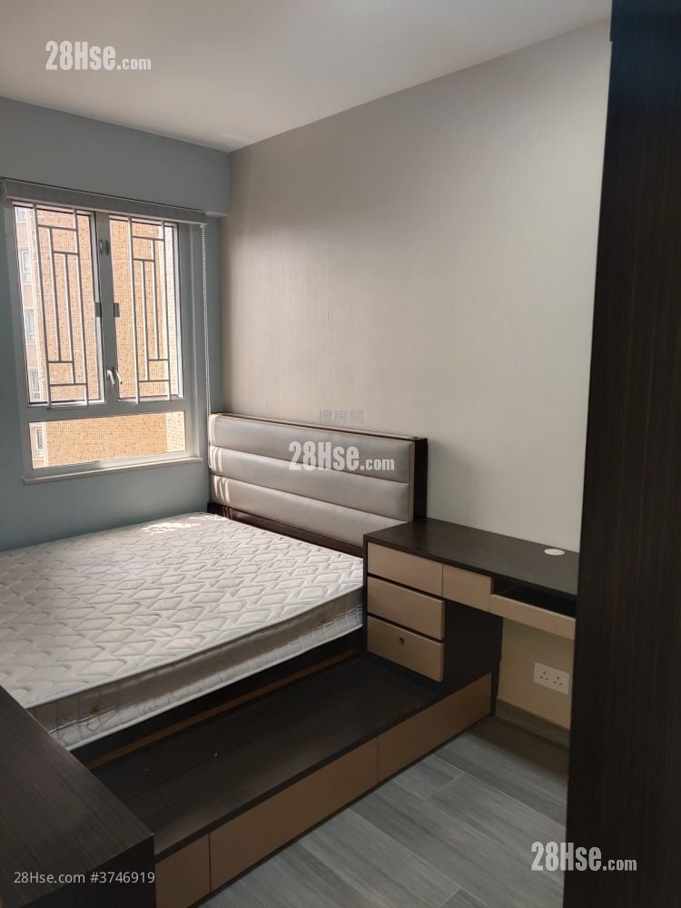 Hong Sing Garden Rental 2 Bedrooms , 1 Bathroom 450 ft²