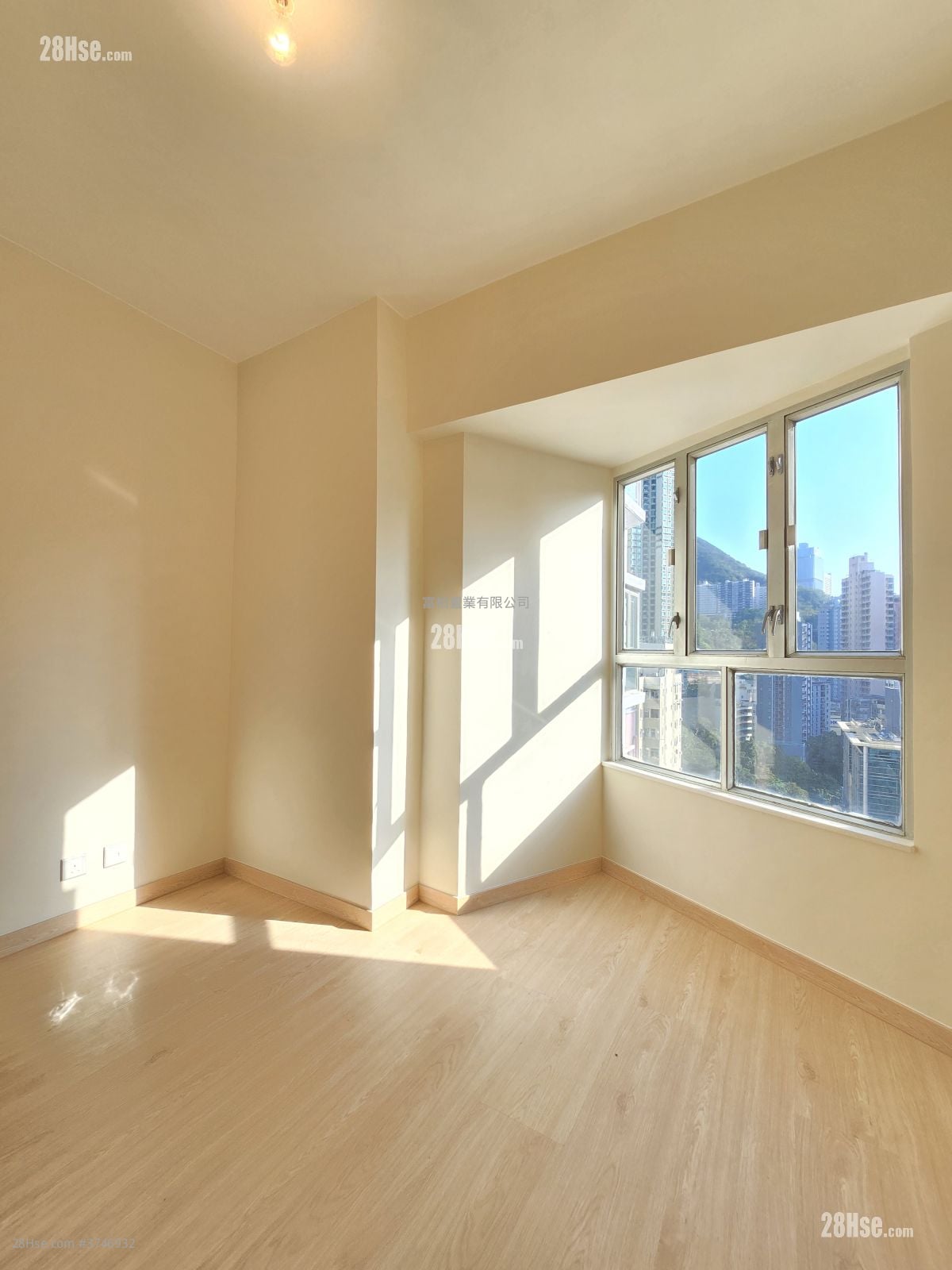 Harbour View Garden Sell 2 Bedrooms , 1 Bathroom 395 ft²