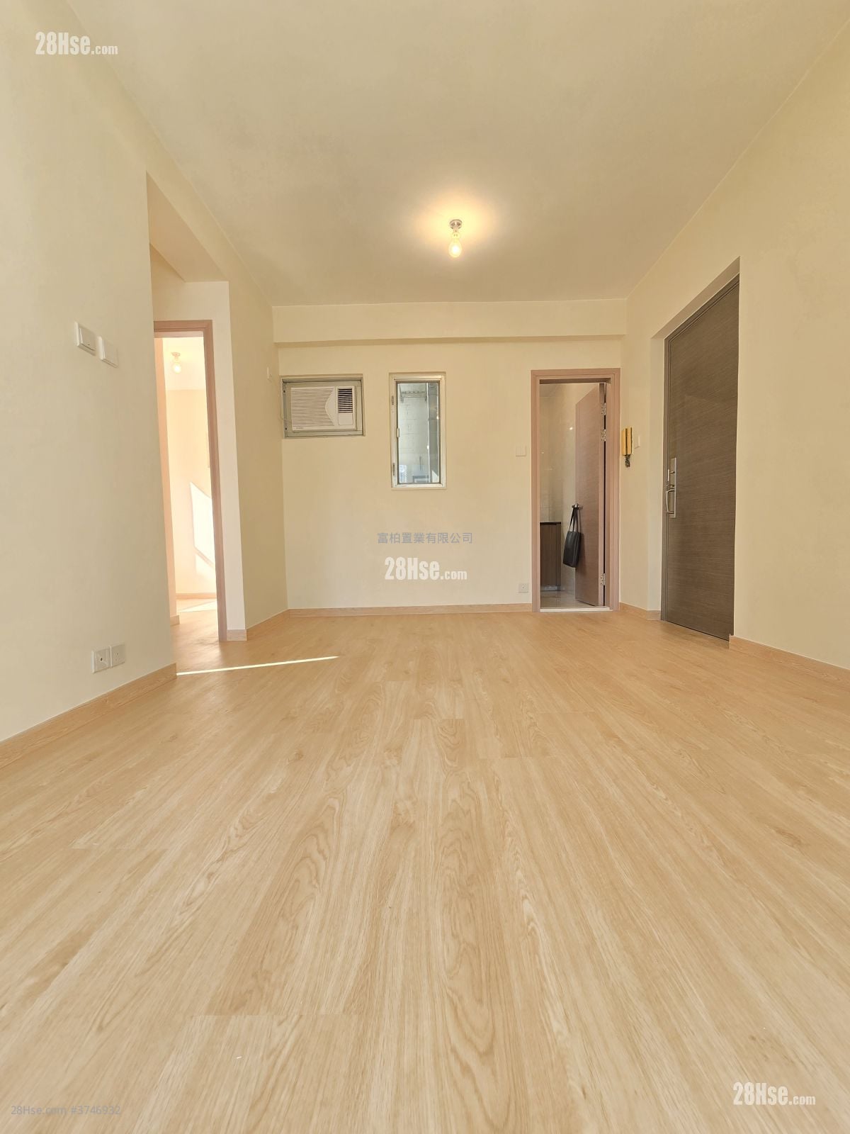 Harbour View Garden Sell 2 Bedrooms , 1 Bathroom 395 ft²