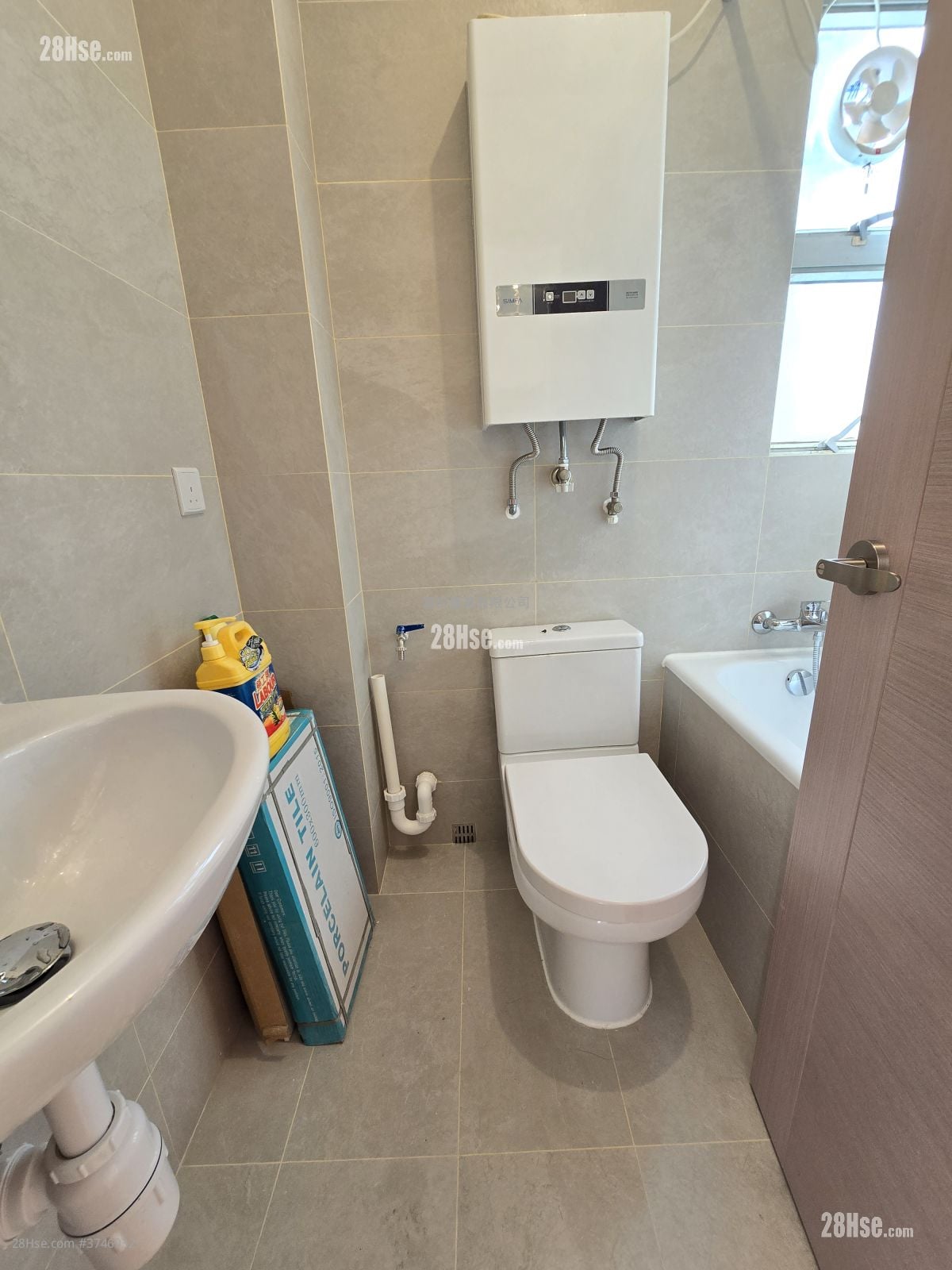 Harbour View Garden Sell 2 Bedrooms , 1 Bathroom 395 ft²