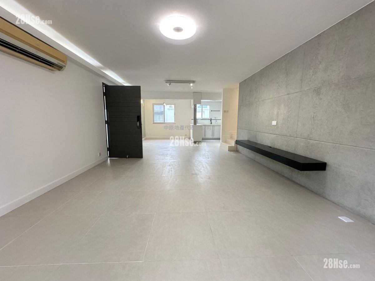 Fairview Park Sell 3 Bedrooms 1,035 ft²