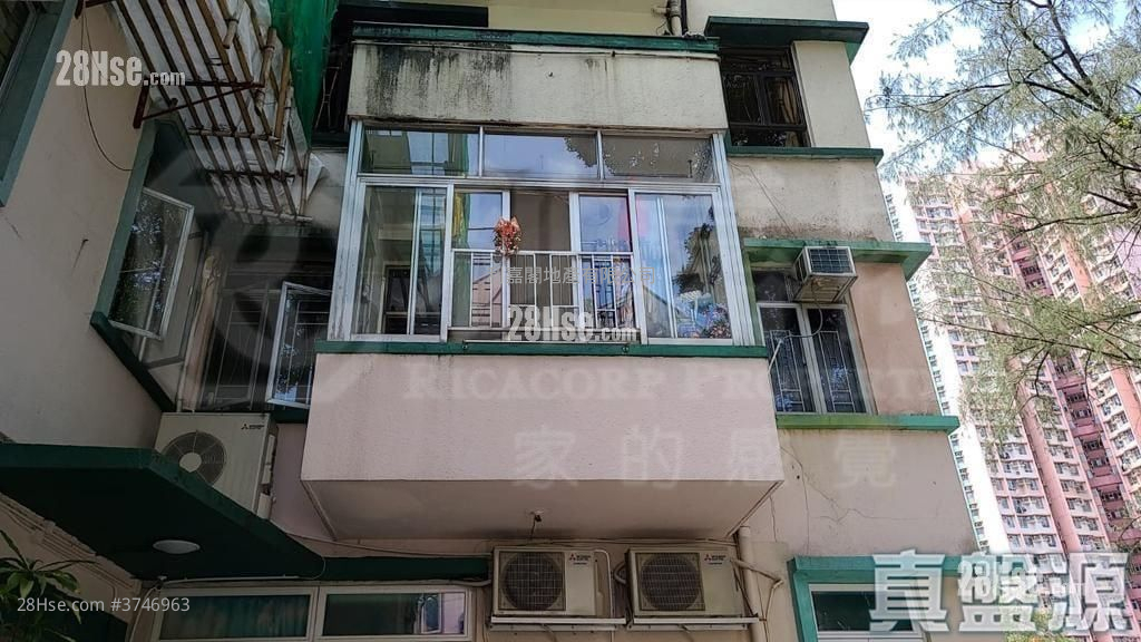 鍾山臺16號 售盤 5+ 房 , 2 浴室 1,145 平方呎