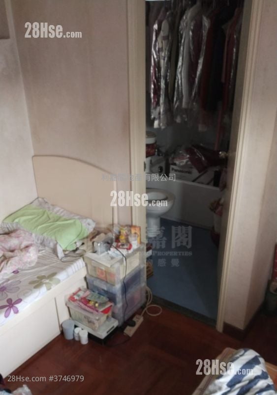 旭辉台 售盘 3 房 , 2 浴室 601 平方尺