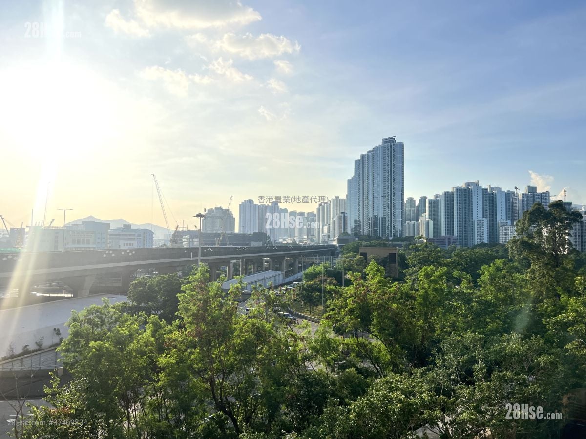 Harbour Green Sell 3 Bedrooms , 2 Bathrooms 846 ft²