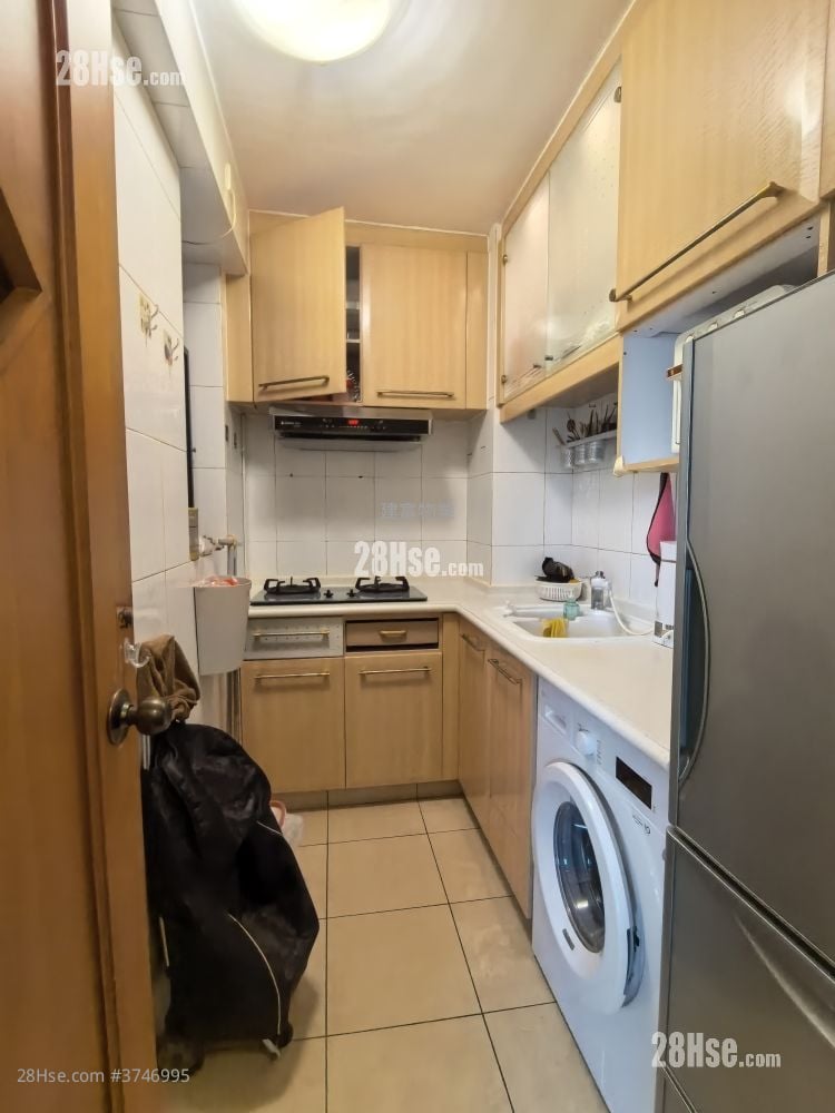 Villa By The Park Sell 2 Bedrooms , 1 Bathroom 428 ft²