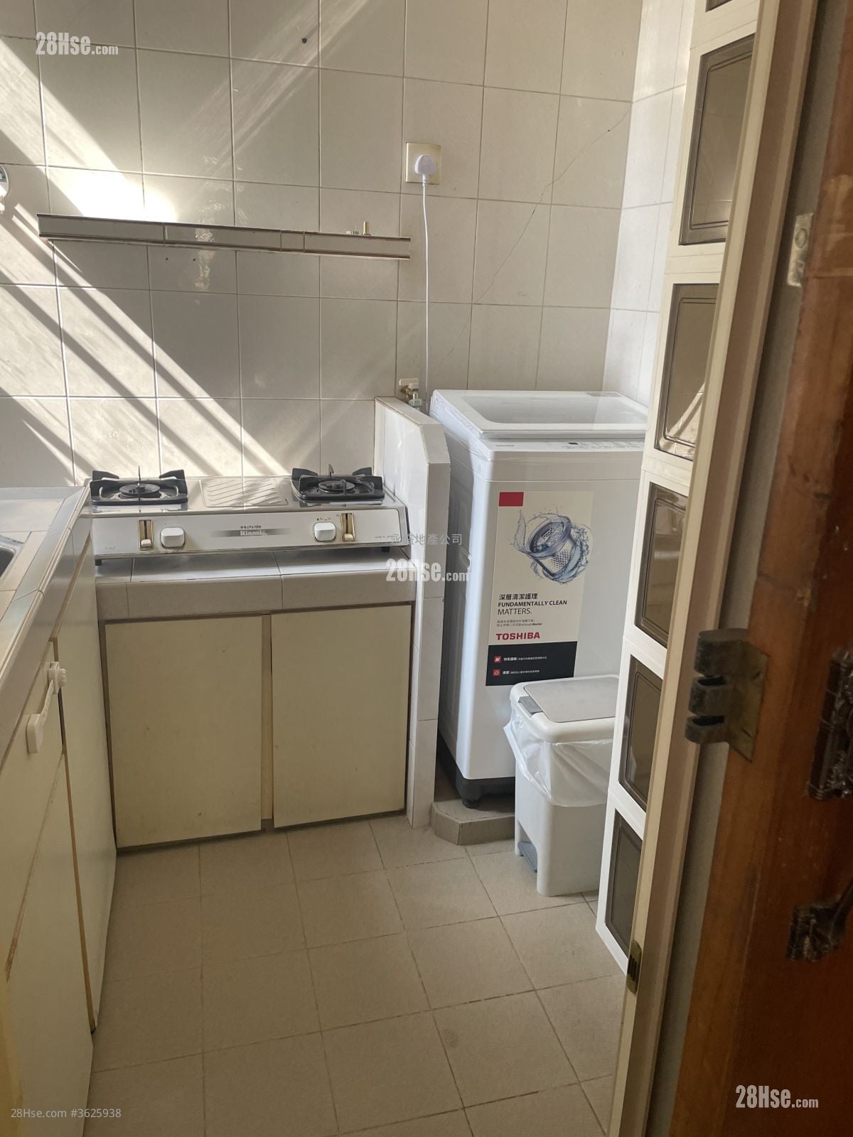 新华大厦 租盘 2 房 , 1 浴室 406 平方尺