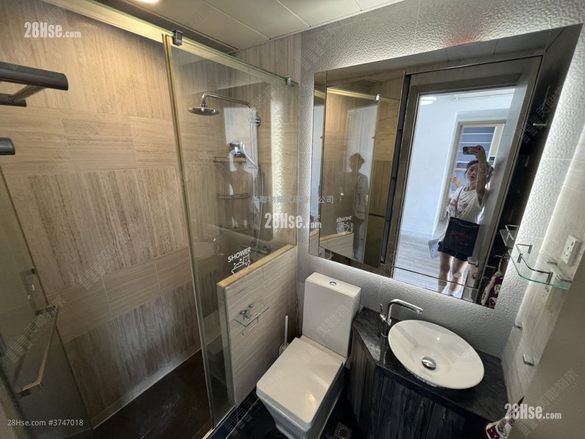 寓弍捌 售盤 2 房 , 1 浴室 433 平方呎