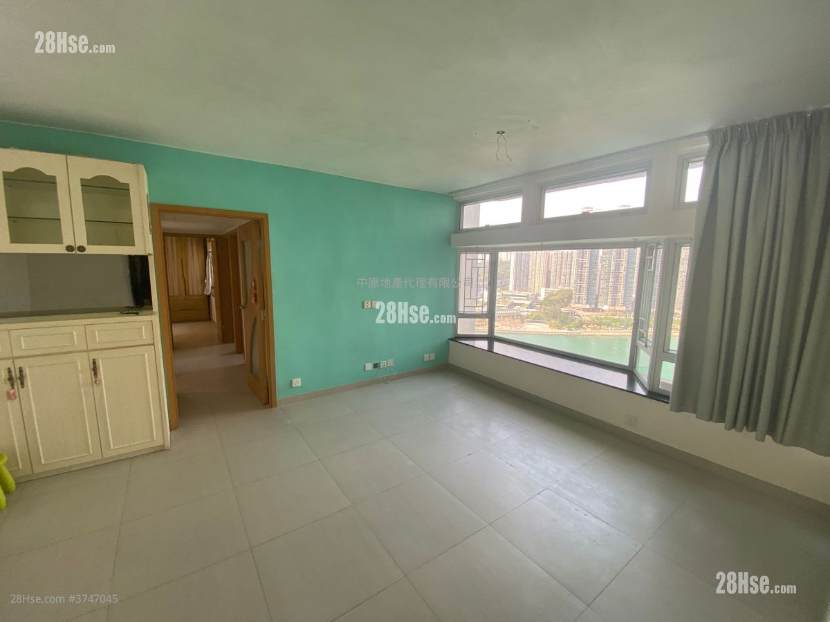 海濱花園 售盤 3 房 , 2 浴室 665 平方呎