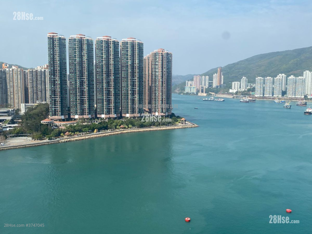 海濱花園 售盤 3 房 , 2 浴室 665 平方呎