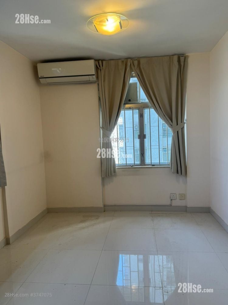 Taikoo Shing Sell 3 Bedrooms , 2 Bathrooms 760 ft²