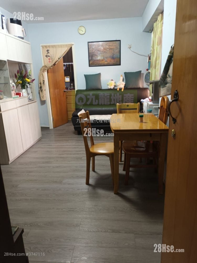 东景大厦 售盘 3 房 , 1 浴室 441 平方尺