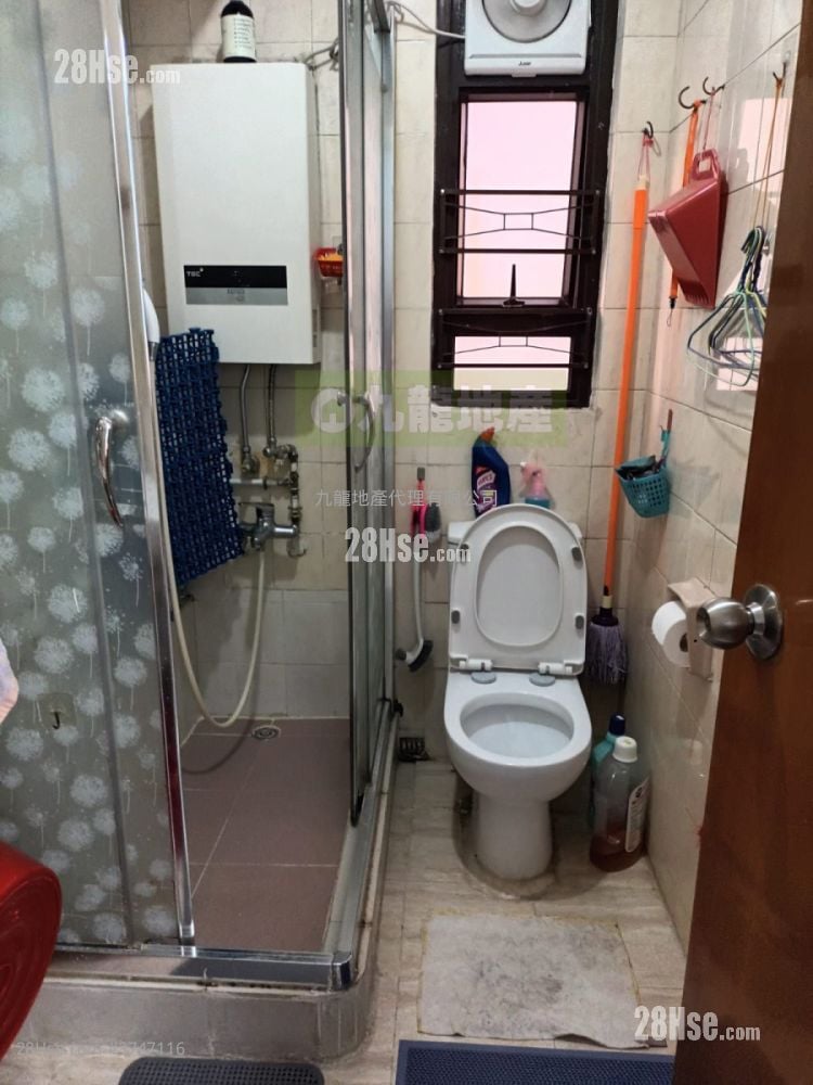 东景大厦 售盘 3 房 , 1 浴室 441 平方尺