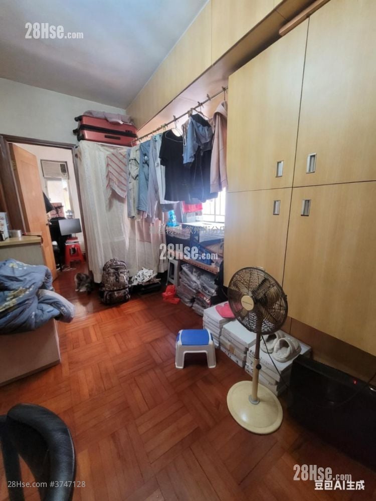 鸿光大厦 售盘 3 房 , 1 浴室 452 平方尺