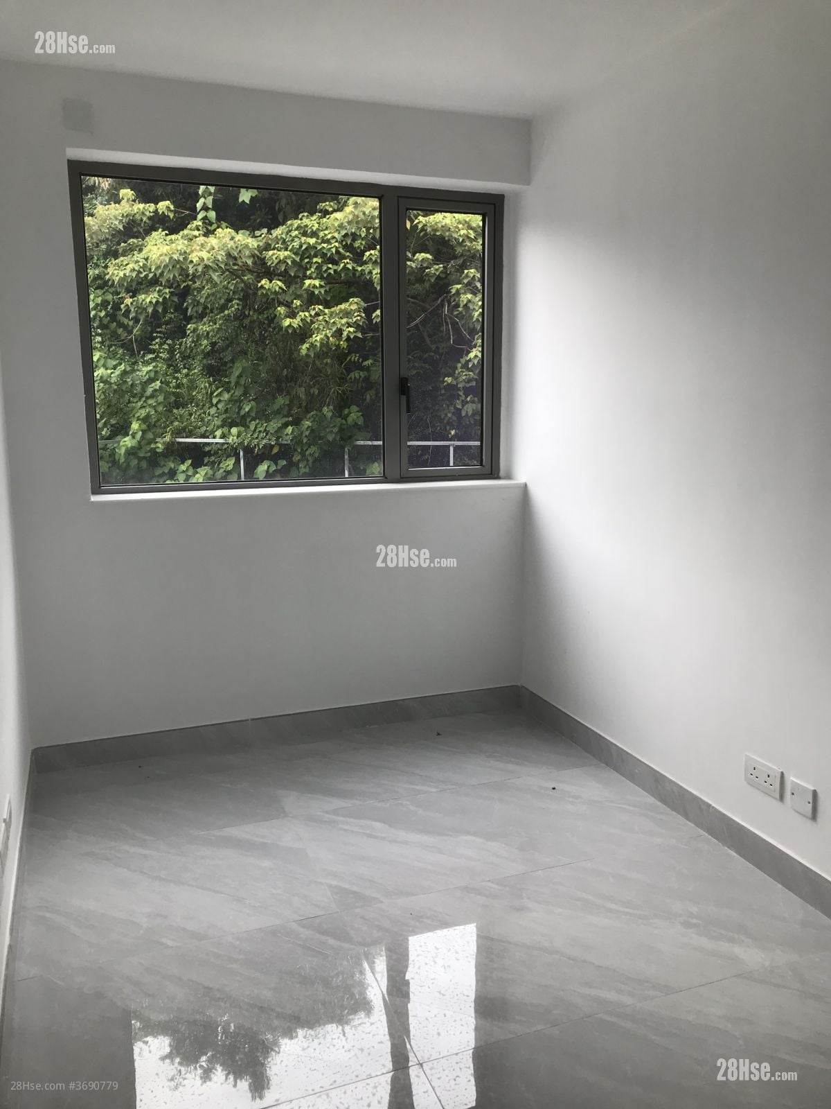 大滩 租盘 3 房 , 3 浴室 1,400 平方尺