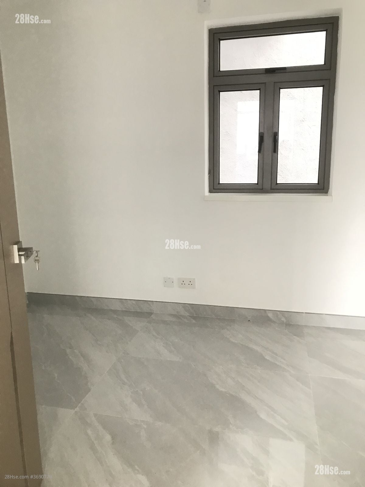 大滩 租盘 3 房 , 3 浴室 1,400 平方尺