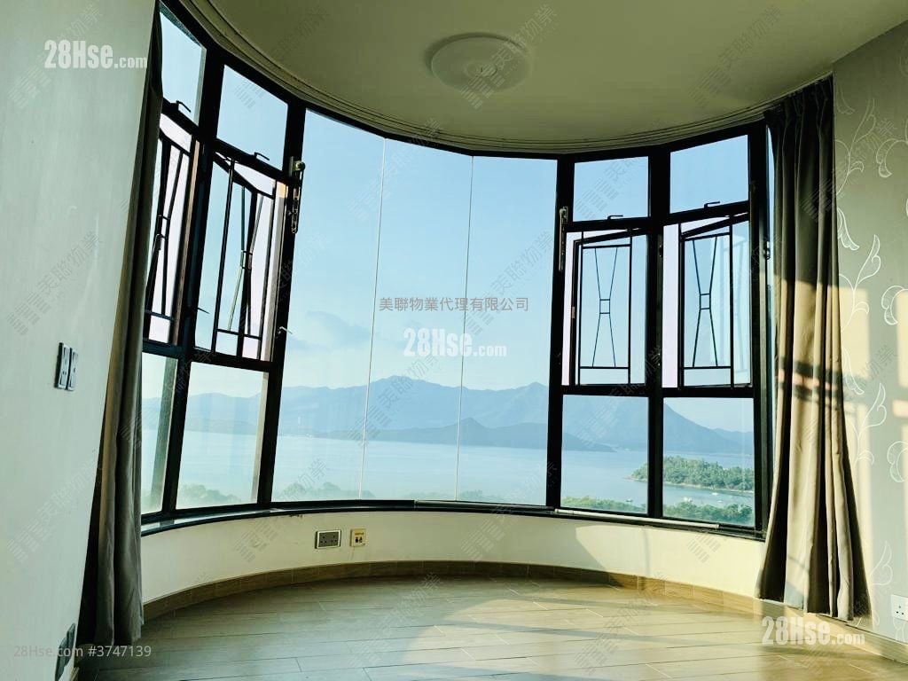 雅典居 售盘 3 房 874 平方尺