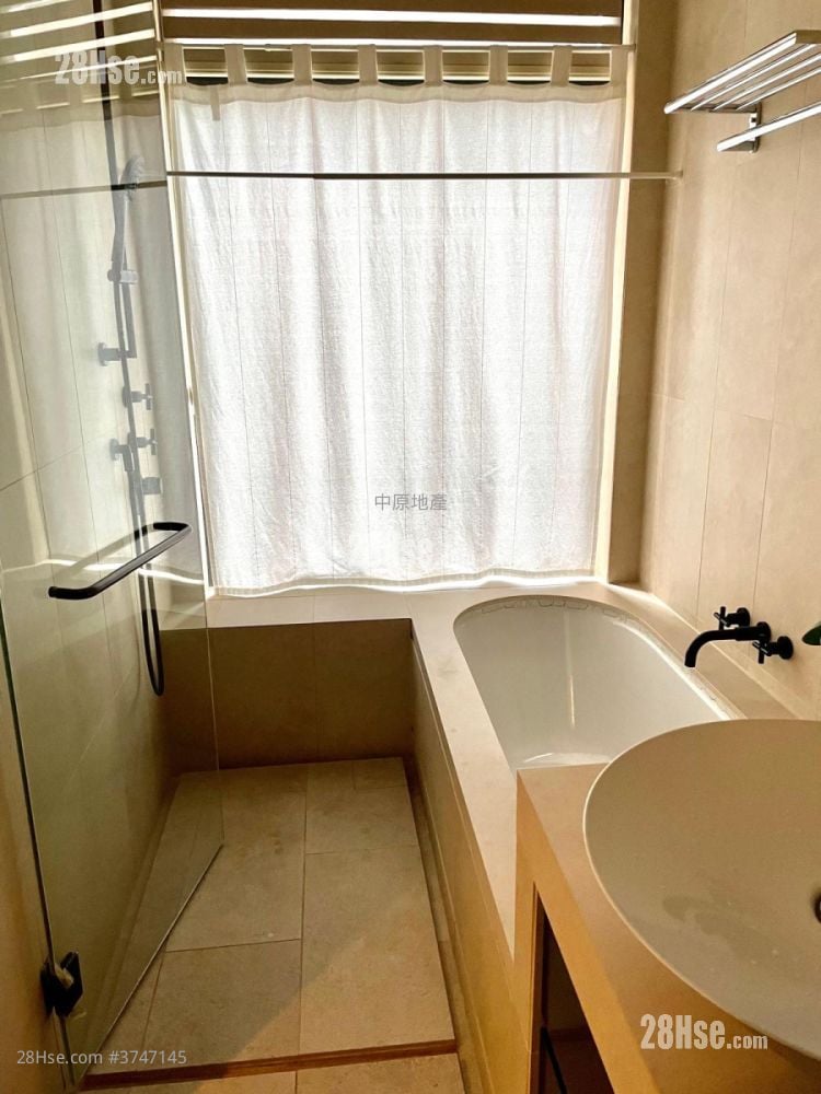 The Pavilia Hill Sell 3 Bedrooms 1,035 ft²