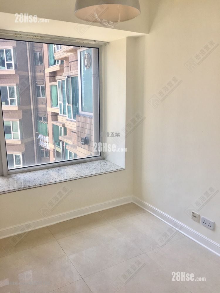 泓景臺 售盤 2 房 , 1 浴室 440 平方呎