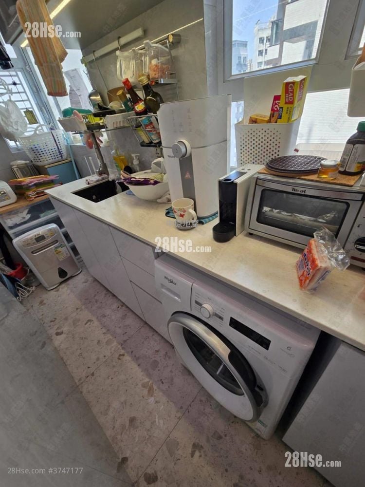 美東大廈 售盤 1 房 , 1 浴室 298 平方呎