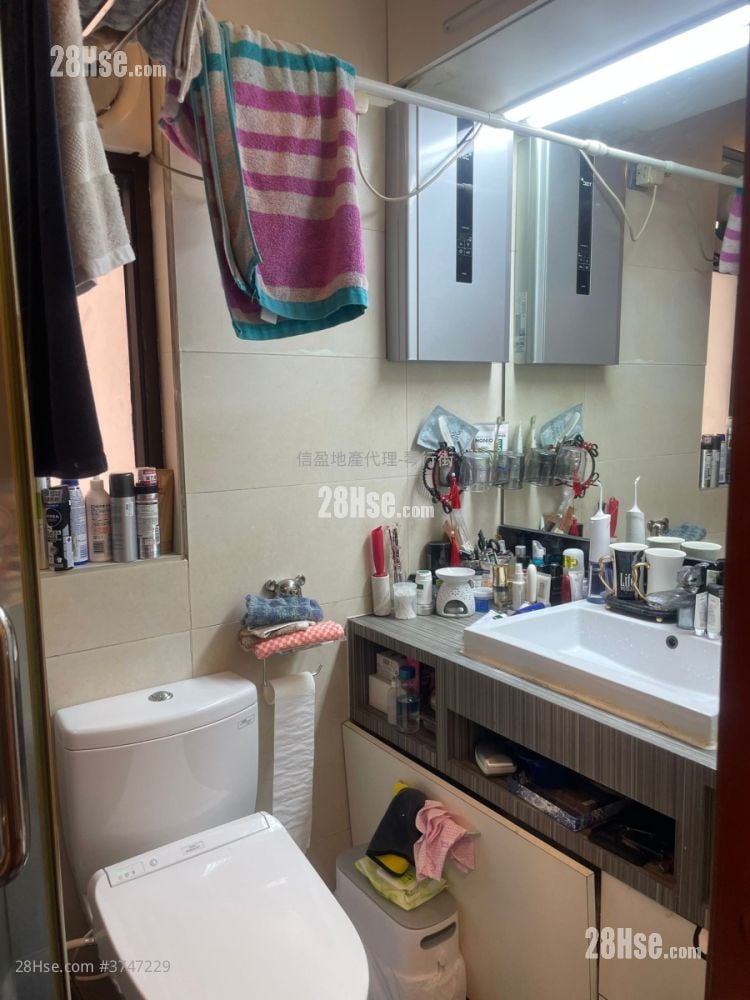 Ming Yuen Mansions Sell 3 Bedrooms , 1 Bathroom 662 ft²
