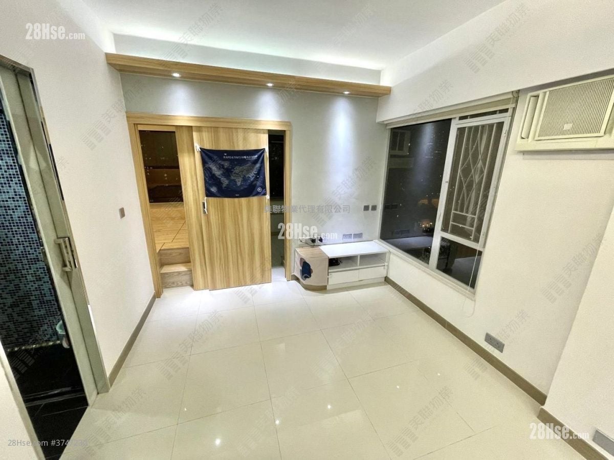 荃丰中心 售盘 2 房 336 平方尺