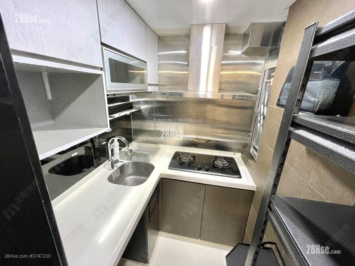 荃丰中心 售盘 2 房 336 平方尺