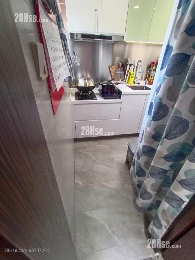 富善邨 售盘 2 房 , 1 浴室 381 平方尺