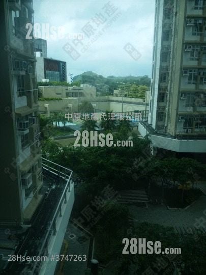 Ping Yan Court Sell 2 Bedrooms 447 ft²