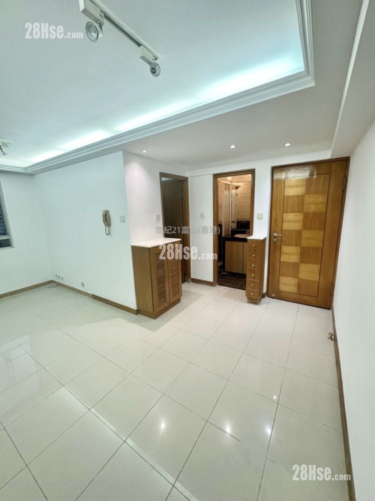 Tin Ma Court Sell 2 Bedrooms , 1 Bathroom 415 ft²