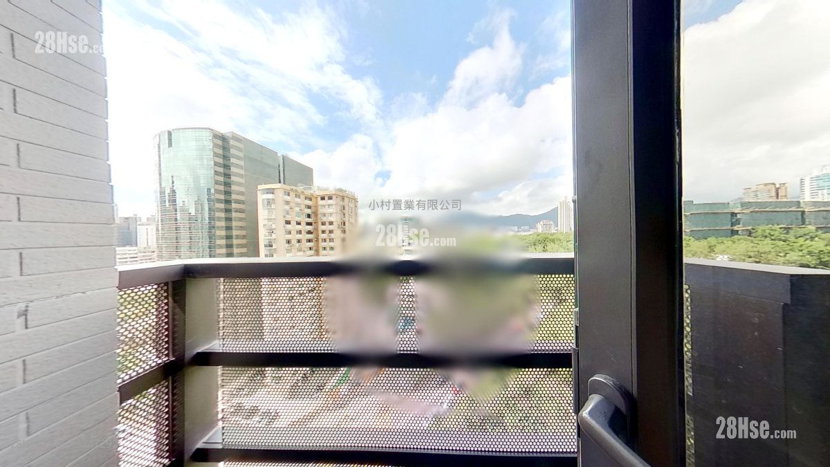 露台: 艷芳庭 租盤 3 房 , 2 浴室 645 平方呎