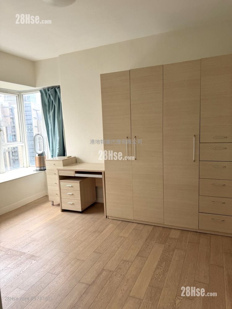 港涛轩 售盘 3 房 1,003 平方尺