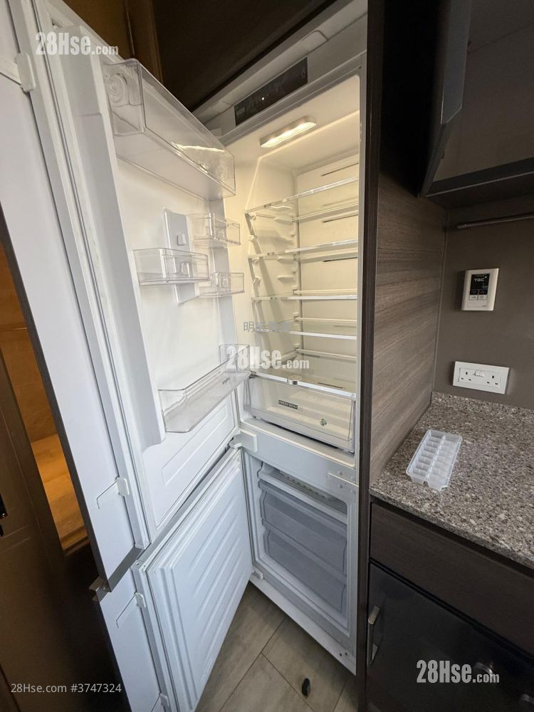 艷芳庭 租盤 3 房 645 平方呎